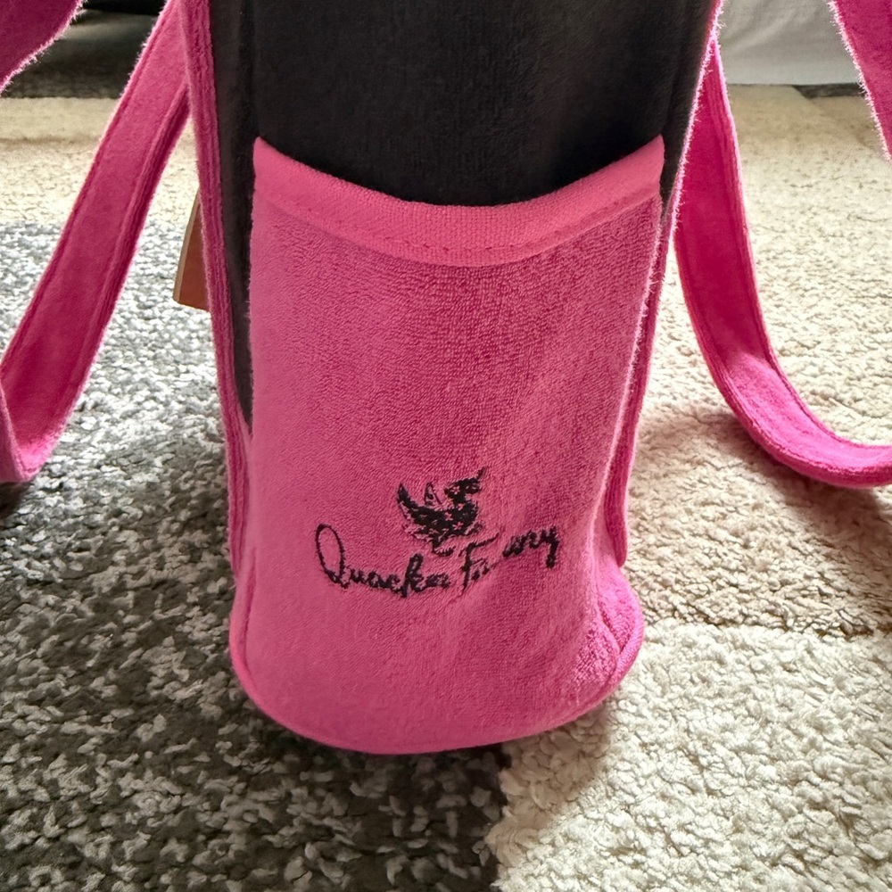 Quacker Factory Beach Tote - Pink and Black - Picture 5 of 5
